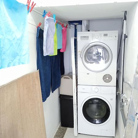 Fonte Dos Aloques Hostel Porrino Luaran gambar