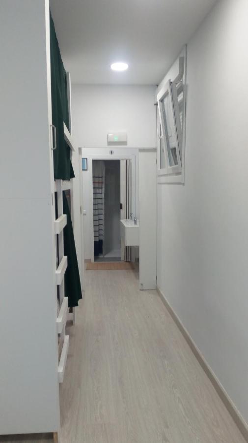Fonte Dos Aloques Hostel Porrino Luaran gambar