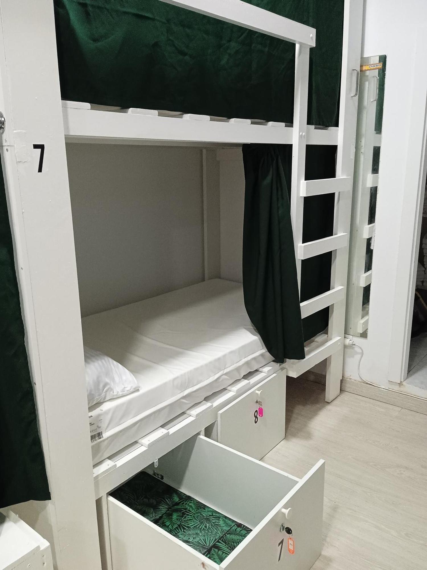 Fonte Dos Aloques Hostel Porrino Luaran gambar